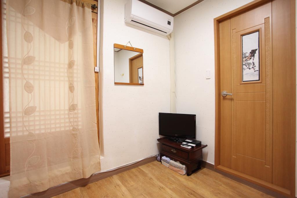 Jeonju Ye Da Won Hotel Exterior photo