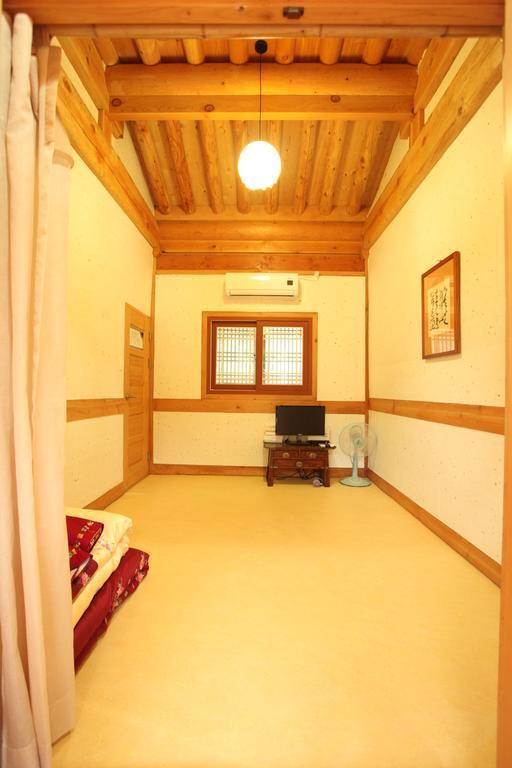 Jeonju Ye Da Won Hotel Exterior photo