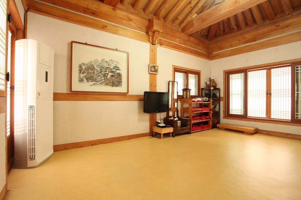 Jeonju Ye Da Won Hotel Exterior photo