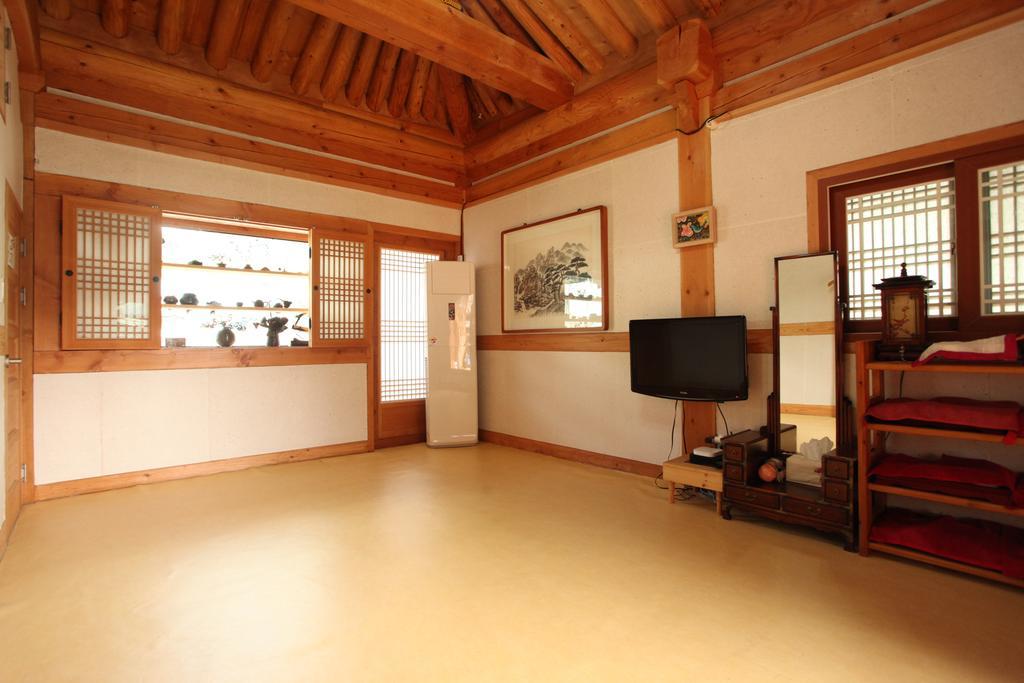 Jeonju Ye Da Won Hotel Exterior photo