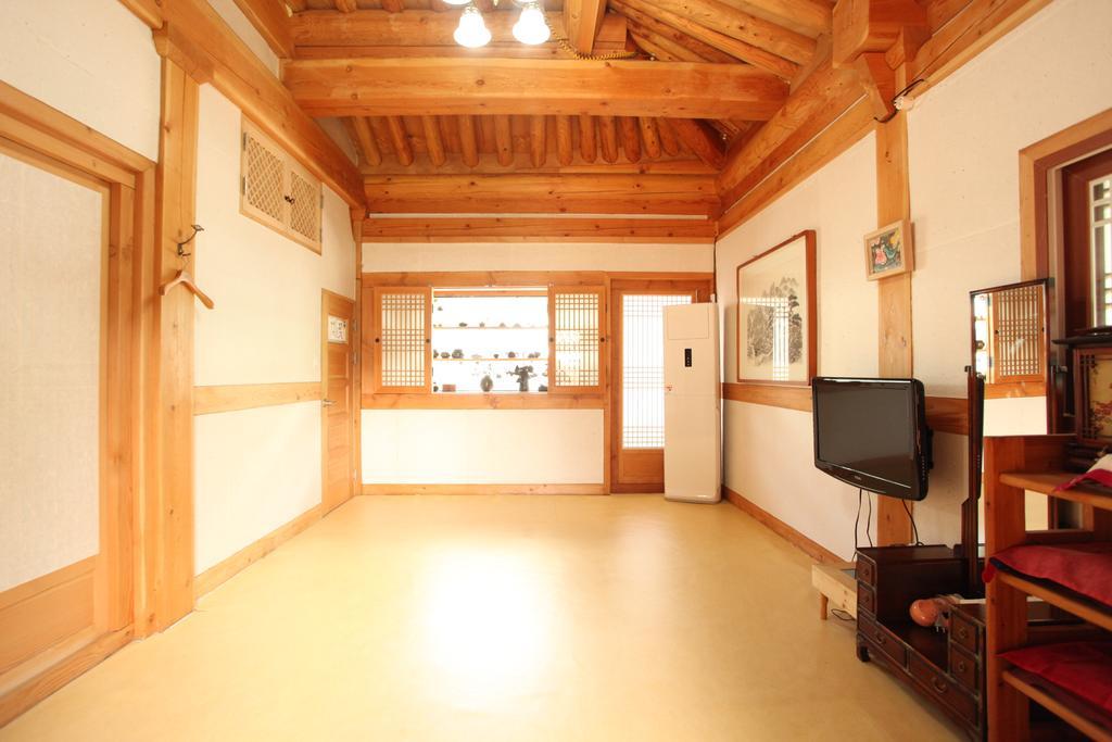 Jeonju Ye Da Won Hotel Exterior photo