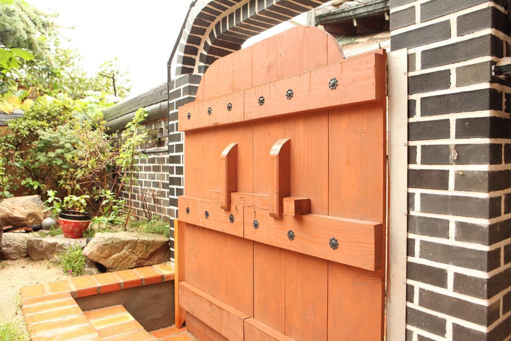 Jeonju Ye Da Won Hotel Exterior photo